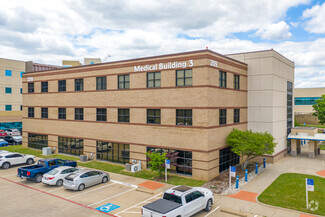 More details for 209 N Bonnie Brae St, Denton, TX - Office/Medical for Lease