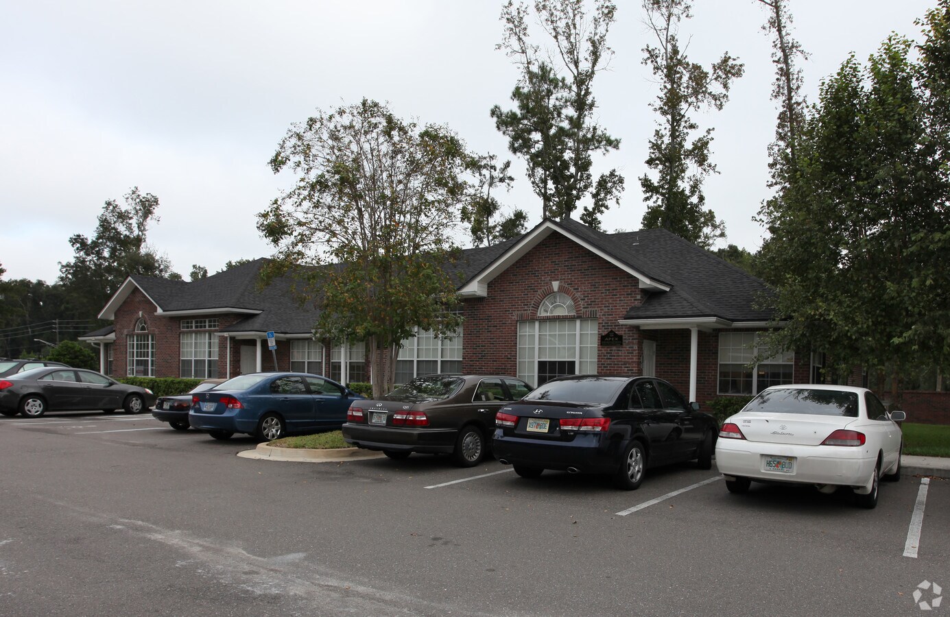 3890 Dunn Ave, Jacksonville, FL 32218