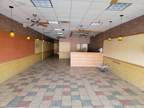 2300-2324 Harding Hwy, Lima, OH for lease Interior Photo- Image 1 of 4