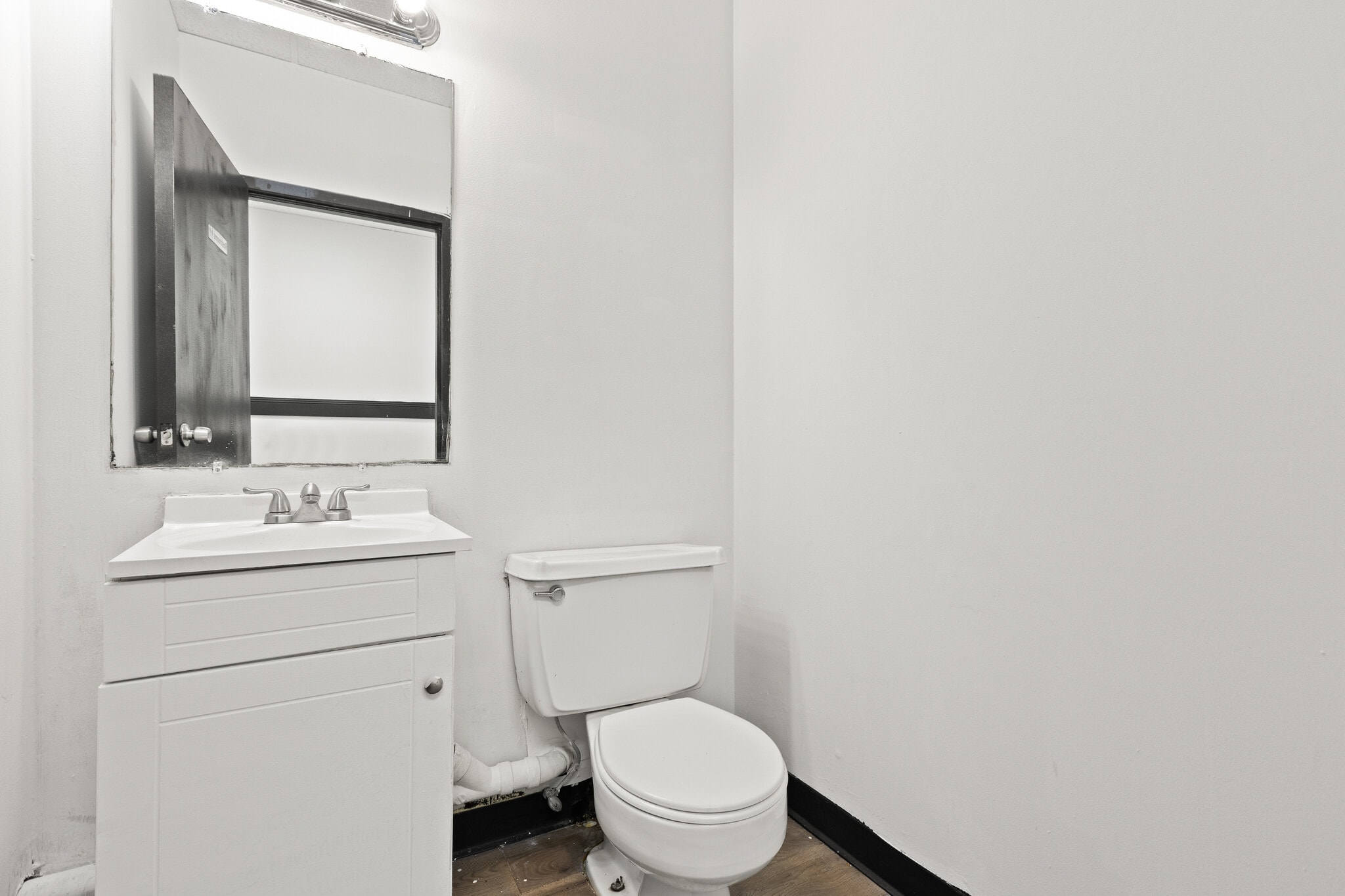 2945 Stone Hogan Connector Rd, Atlanta, GA for lease Building Photo- Image 1 of 5