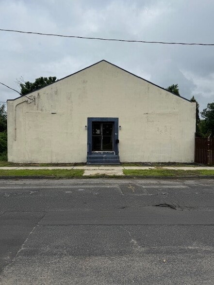 41 Polk St, Riverside, NJ for sale - Building Photo - Image 1 of 12