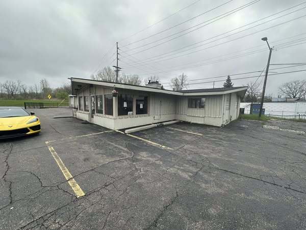 2020 Dixie Hwy, Waterford, MI for sale Building Photo- Image 1 of 6