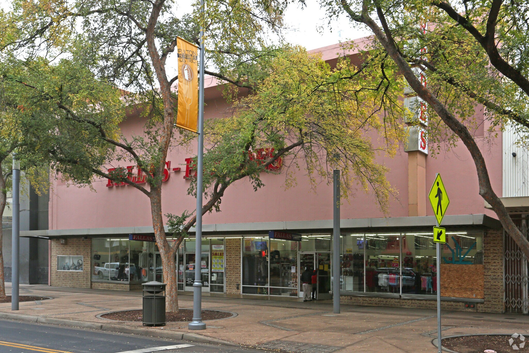 1140 Fulton Mall, Fresno, CA for lease Primary Photo- Image 1 of 7