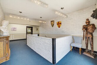 444 E Boston Post Rd, Mamaroneck, NY for lease Lobby- Image 2 of 3