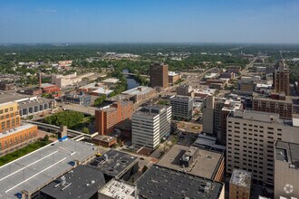 120 N Washington Sq, Lansing, MI - AERIAL map view