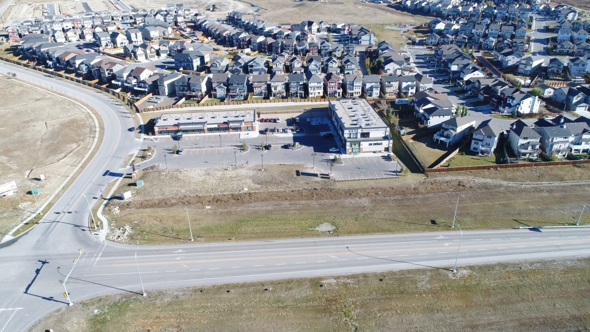 100 Horse Creek Rd, Cochrane, AB T4C 0E4 Mountain Ridge Plaza