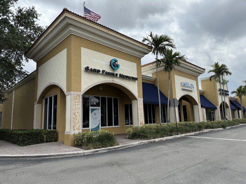 W Okeechobee Blvd, West Palm Beach, FL for lease - Building Photo - Image 1 of 6