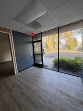 1601 Pacific Ave, Oxnard, CA for lease Interior Photo- Image 2 of 6