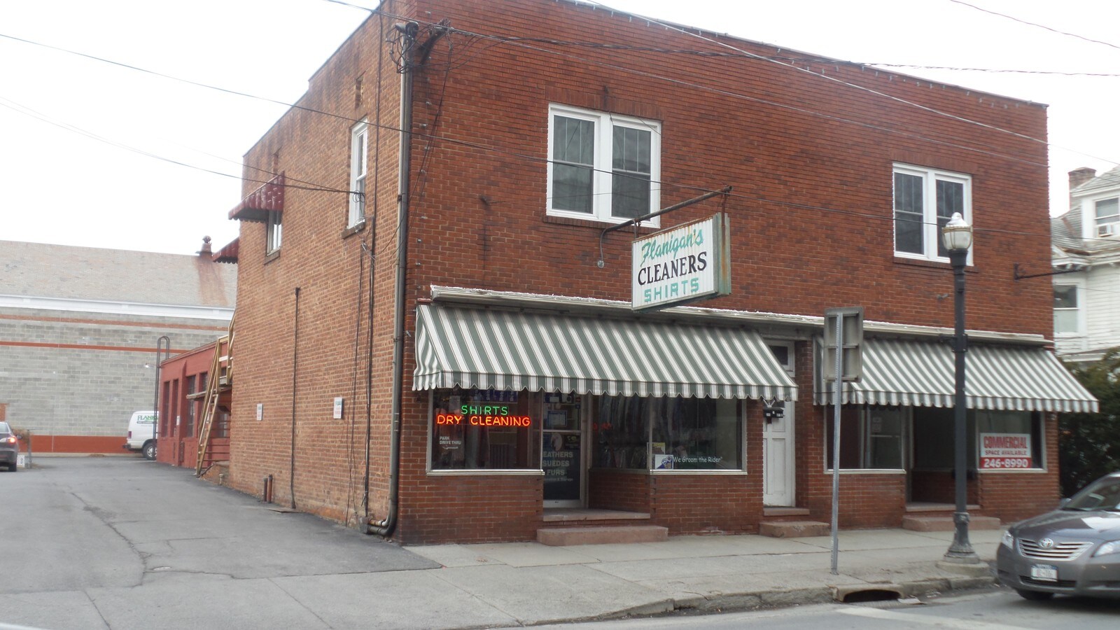 211 Main St, Saugerties, NY 12477