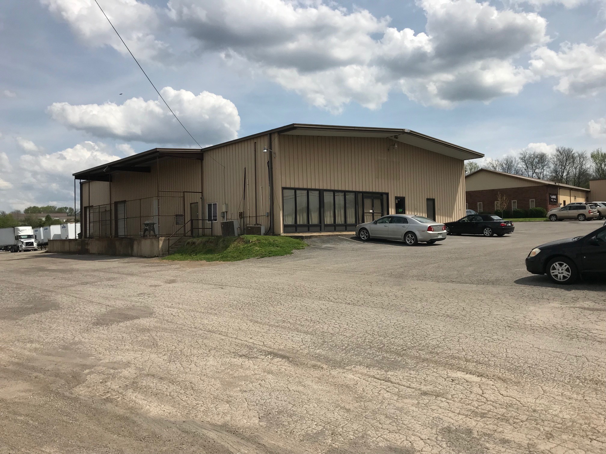 1056 Old Highway 109 N, Gallatin, TN for sale Building Photo- Image 1 of 1