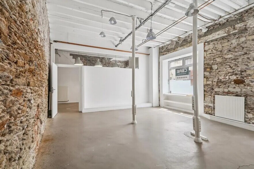 Office in Nantes for sale - Interior Photo - Image 2 of 10