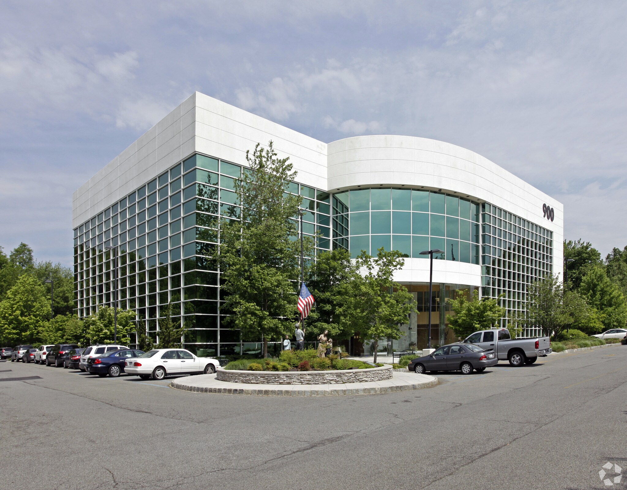 900 South Ave, Staten Island, NY 10314 The Park