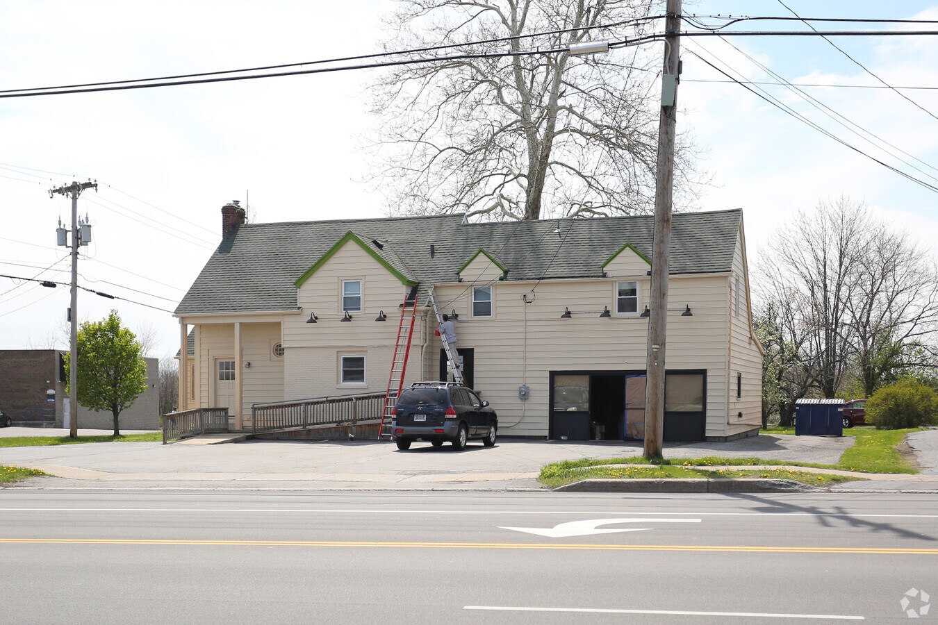 1205 Bay Rd, ster, NY 14580