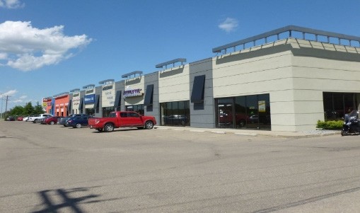 2319B Taylor Dr, Red Deer, AB for lease - Primary Photo - Image 1 of 8