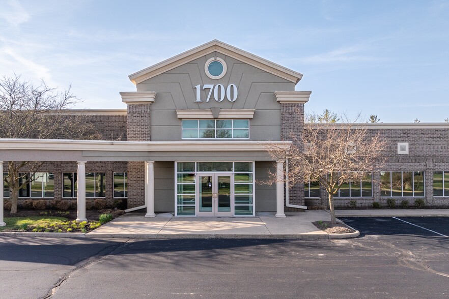 1700 Lyons Rd, Washington Township, OH for lease - Building Photo - Image 1 of 11