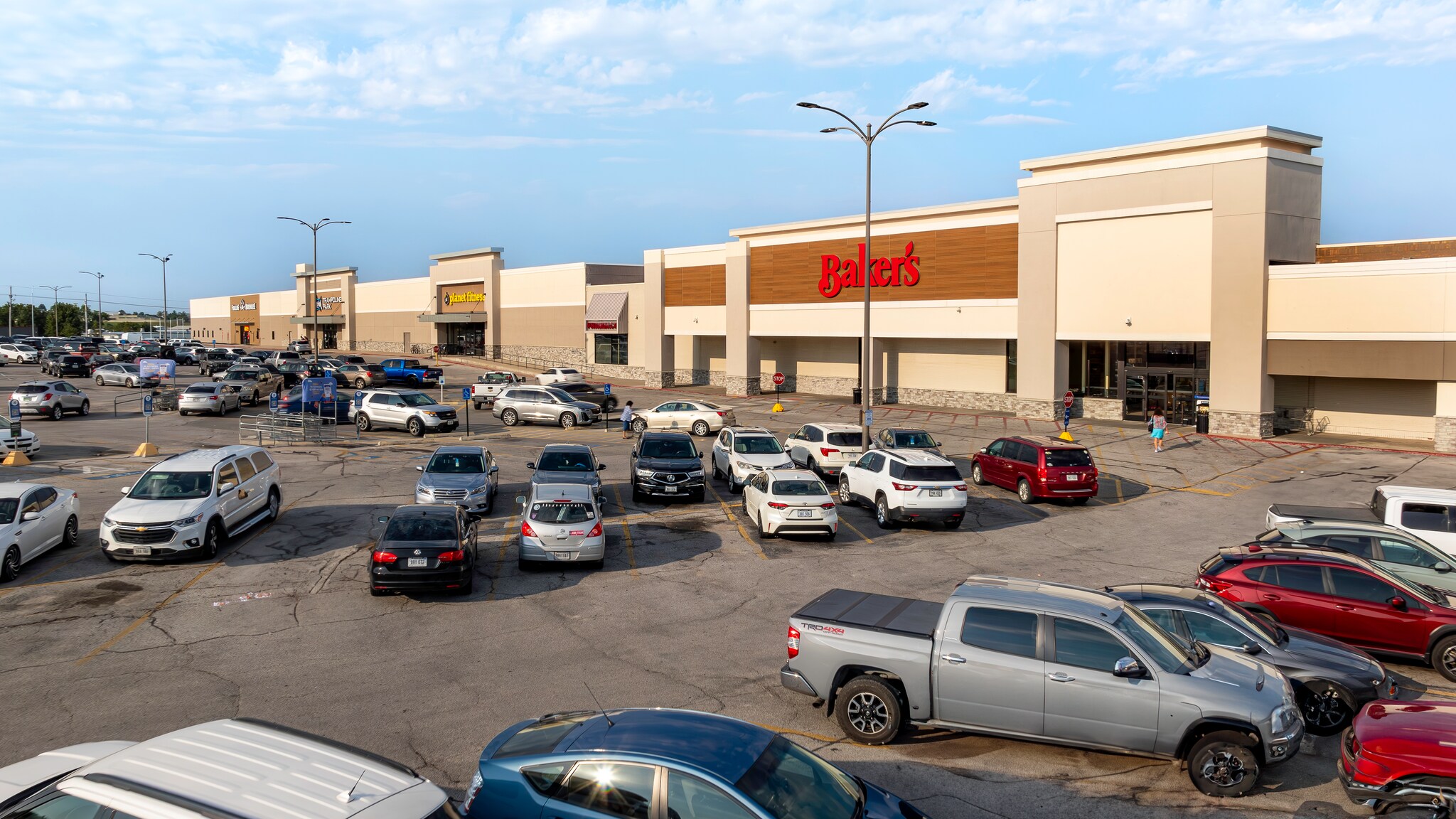 5401-5649 N 90th St, Omaha, NE for sale Building Photo- Image 1 of 1