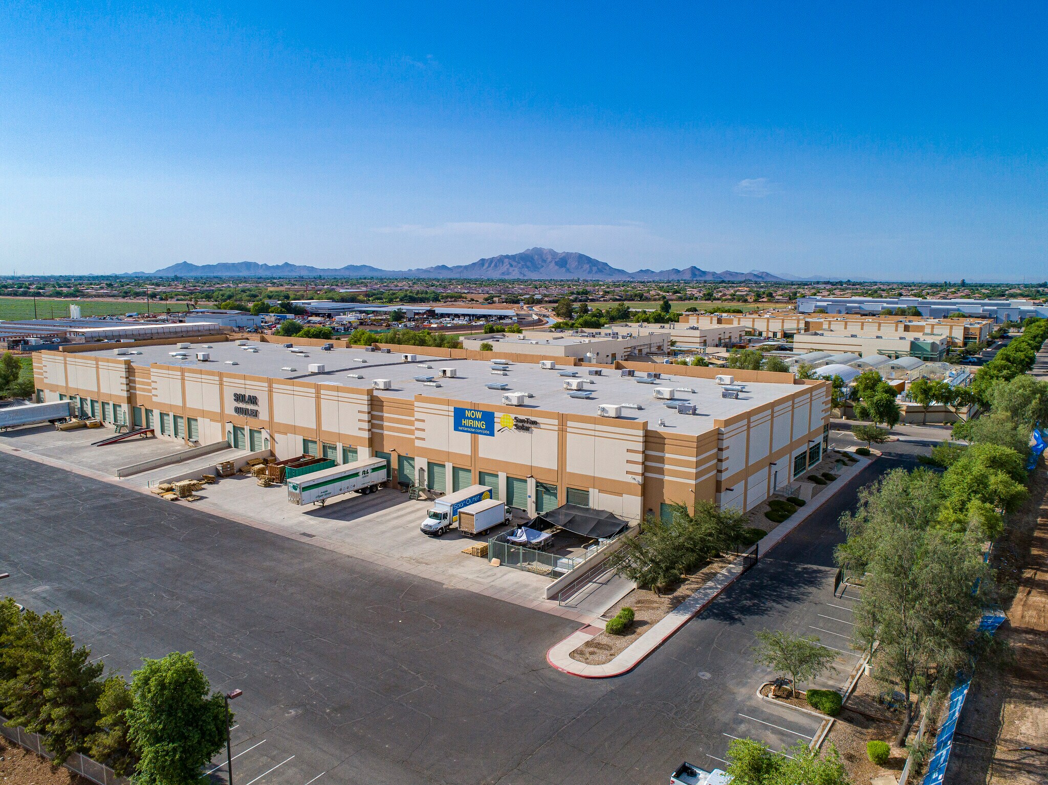 560 E Germann Rd, Gilbert, AZ for lease Primary Photo- Image 1 of 15