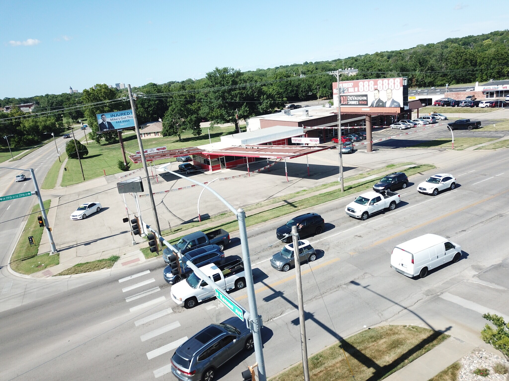 100 SE 29th St, Topeka, KS for lease Primary Photo- Image 1 of 9