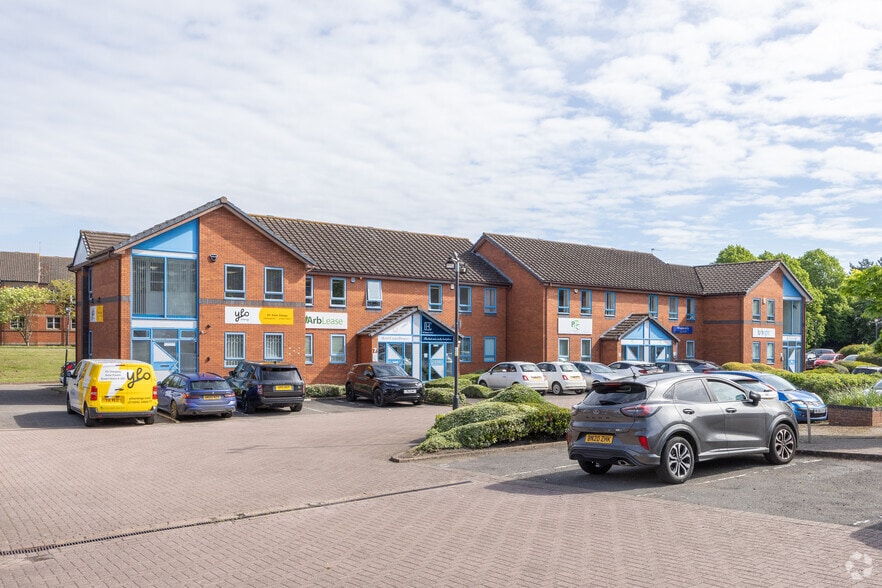 6-11 Scirocco Clos, Northampton for sale - Building Photo - Image 1 of 1