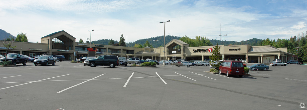 210-366 E 40th Ave, Eugene, OR for lease - Building Photo - Image 3 of 12