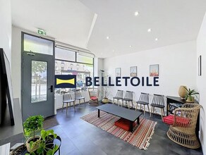 Office/Retail in Maisons-Alfort for lease Interior Photo- Image 1 of 17