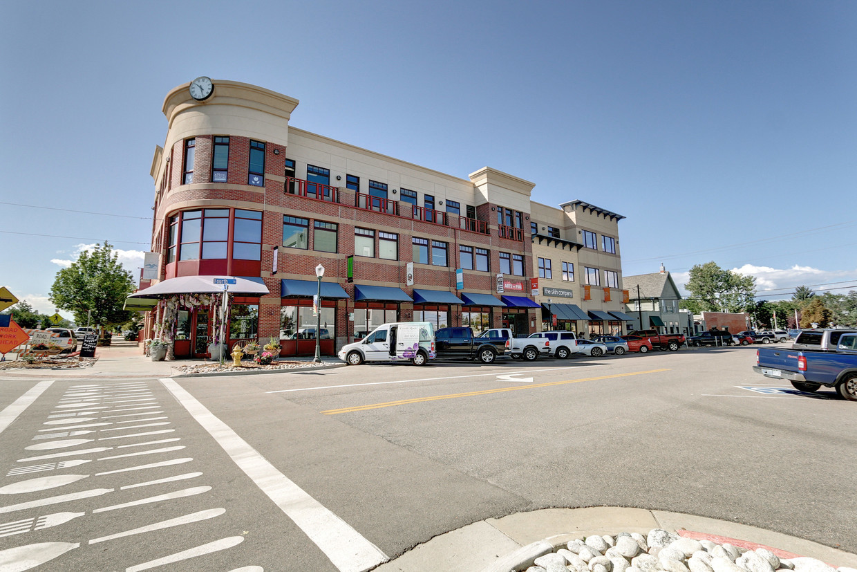 333 Perry St, Castle Rock, CO for lease Building Photo- Image 1 of 6