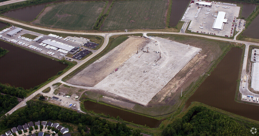 5000 Premier Pkwy, Saint Peters, MO for lease - Aerial - Image 3 of 7