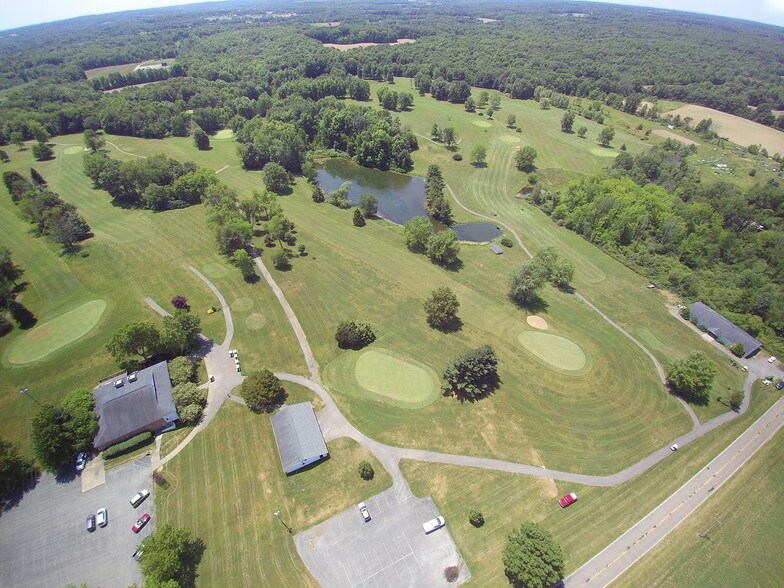 9399 Leffingwell Rd, Canfield, OH for sale - Primary Photo - Image 1 of 1