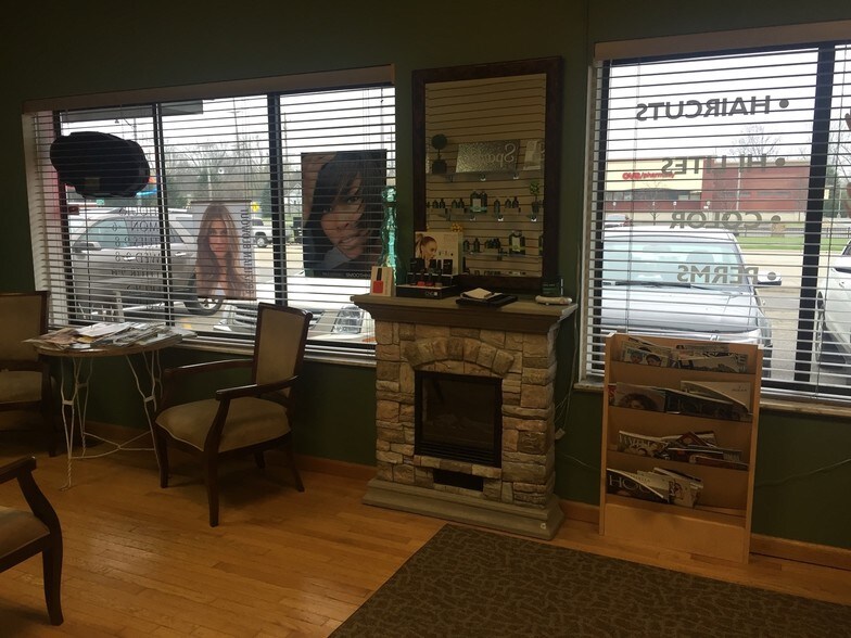 5540 Sashabaw Rd, Clarkston, MI 48348