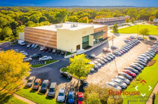 1001 W Main St, Sleepy Hollow, IL for sale Primary Photo- Image 1 of 1