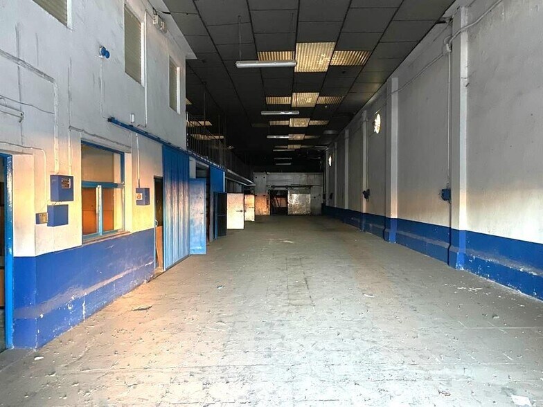 Industrial in Cáceres for sale - Building Photo - Image 2 of 17