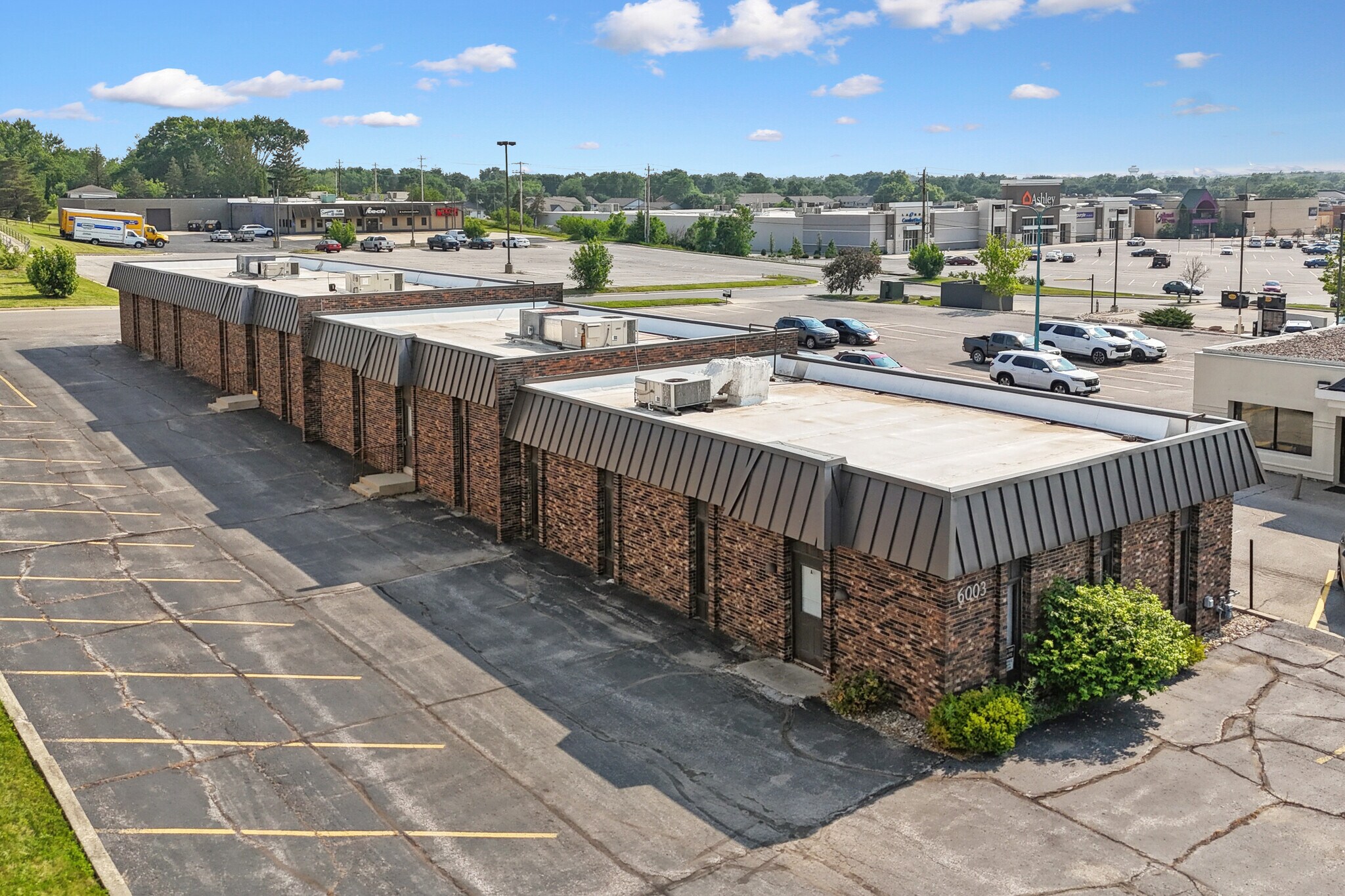 6003 University Ave, Cedar Falls, IA for sale Building Photo- Image 1 of 14