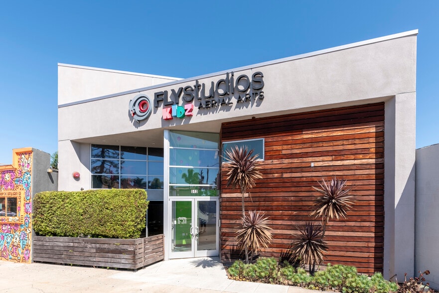 512 N Pacific Coast Hwy, Redondo Beach, CA for sale - Building Photo - Image 1 of 34