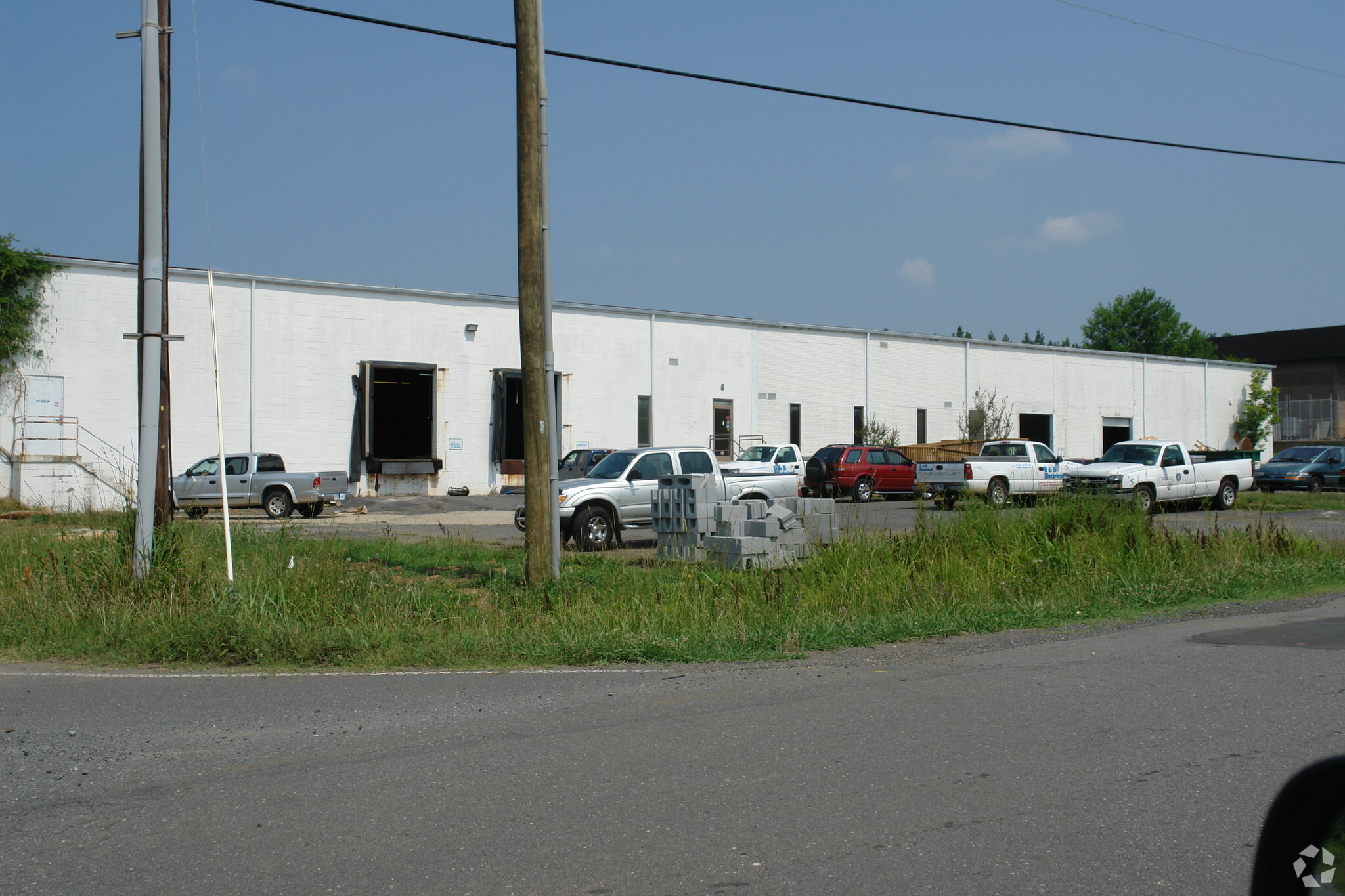 10000 Industrial Dr, Pineville, NC for sale Primary Photo- Image 1 of 1