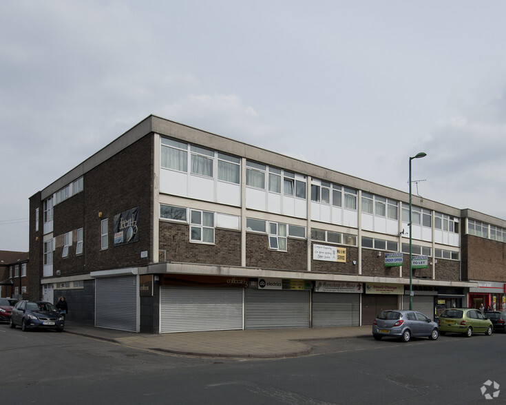 33-43 Broadway, Scunthorpe for lease - Primary Photo - Image 1 of 4