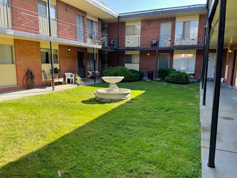 14141 Pfent St, Detroit, MI for sale - Primary Photo - Image 1 of 1