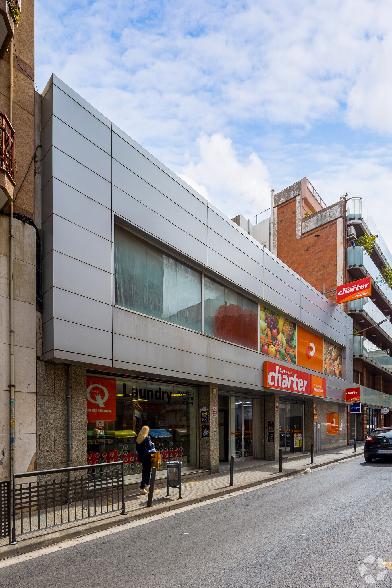 Carrer de Barcelona, 67, L'hospitalet De Llobregat, Barcelona for sale Building Photo- Image 1 of 9