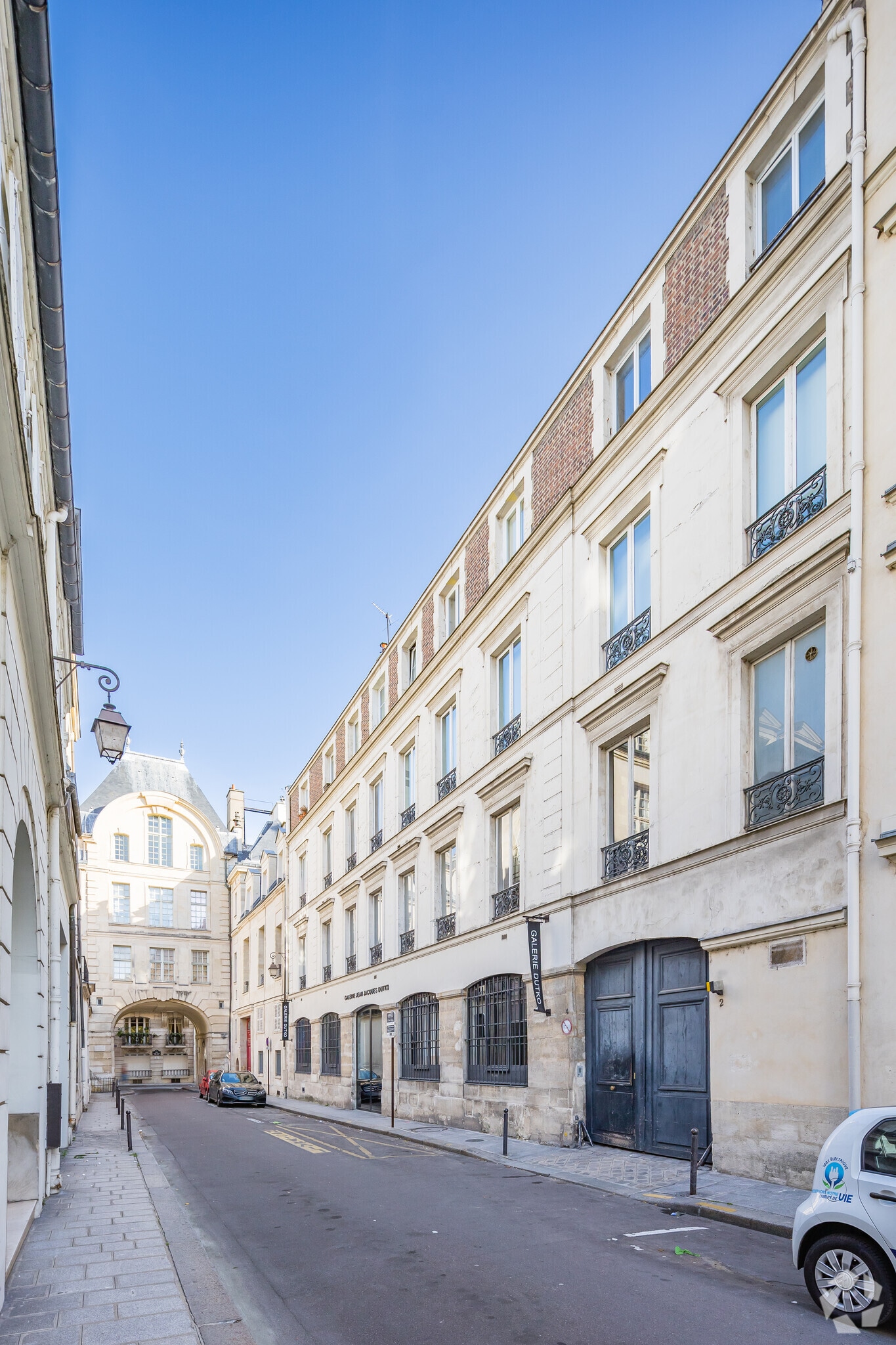 4 Rue De Bretonvilliers, Paris for sale Primary Photo- Image 1 of 4