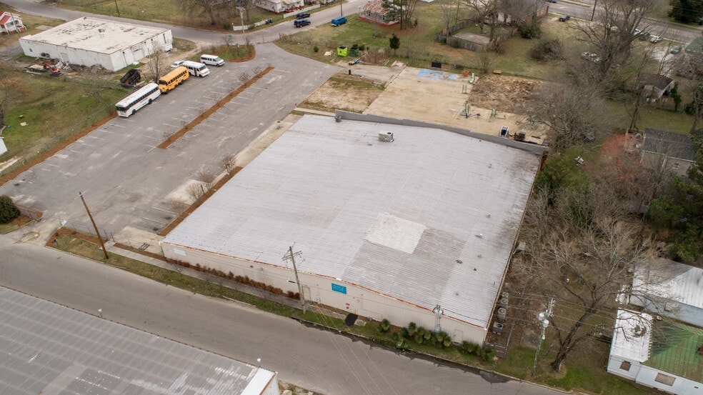 1725 Davis St, Rocky Mount, NC for lease - Aerial - Image 3 of 31