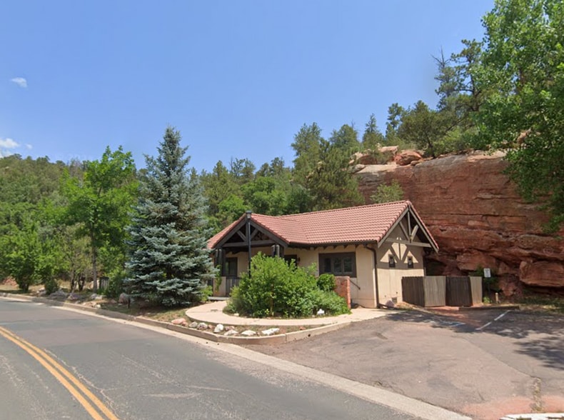 2001 Black Canyon Rd, Colorado Springs, CO for lease - Primary Photo - Image 1 of 2