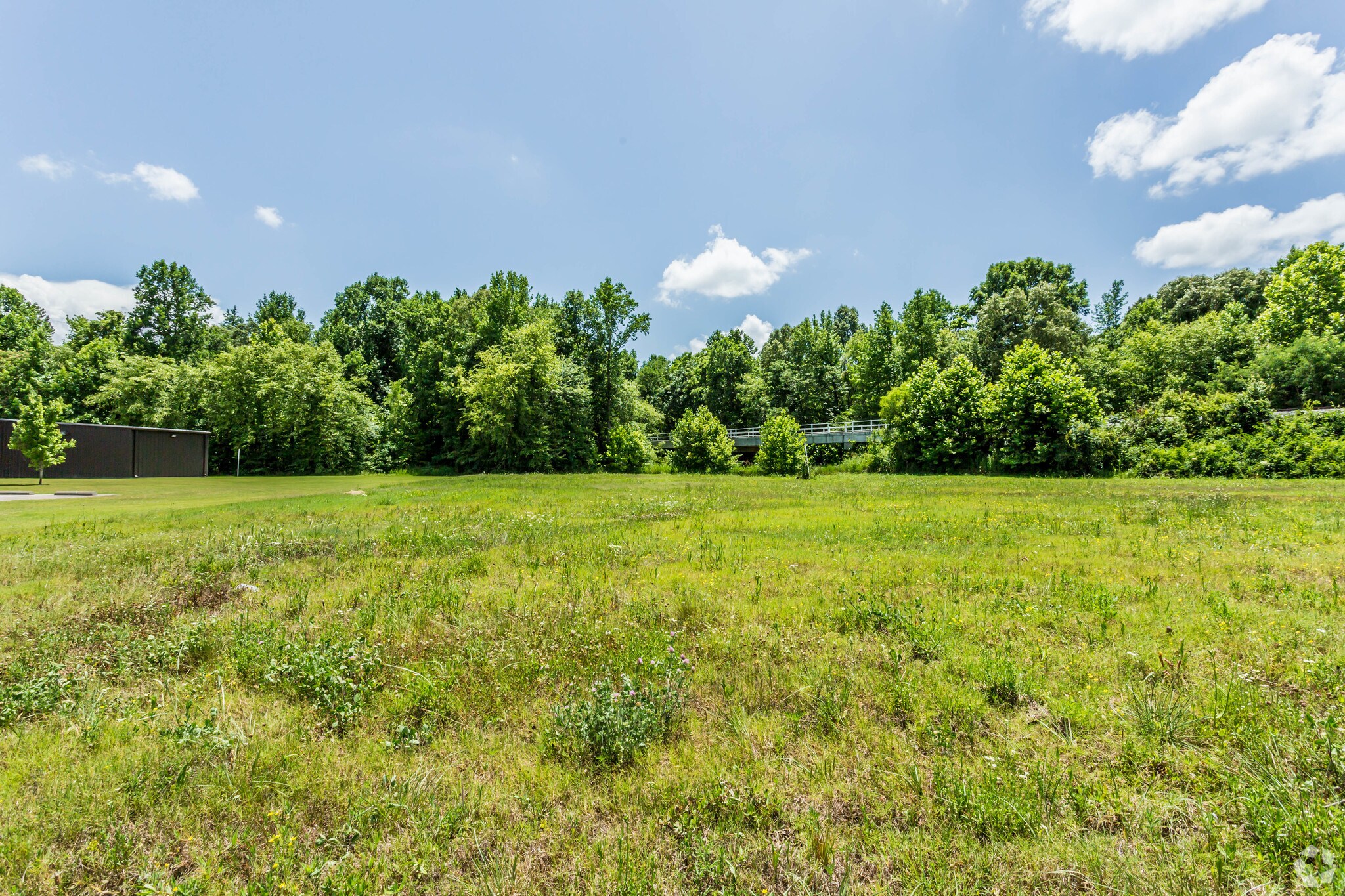 2870 Ridgecrest Rd, Jackson, TN for sale Primary Photo- Image 1 of 1