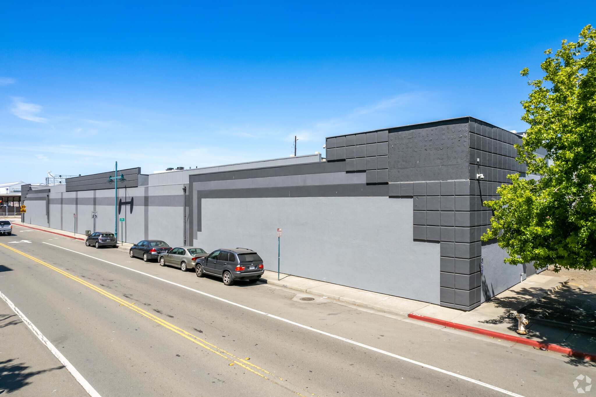 6440-6490 Shellmound St, Emeryville, CA for lease Primary Photo- Image 1 of 19