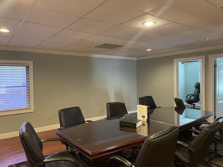 1844 W Fairbanks Ave, Winter Park, FL for lease - Building Photo - Image 3 of 9