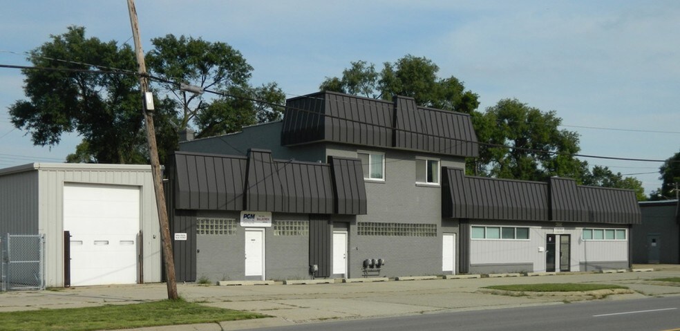 21054-21072 Ryan Rd, Warren, MI for sale - Primary Photo - Image 1 of 1