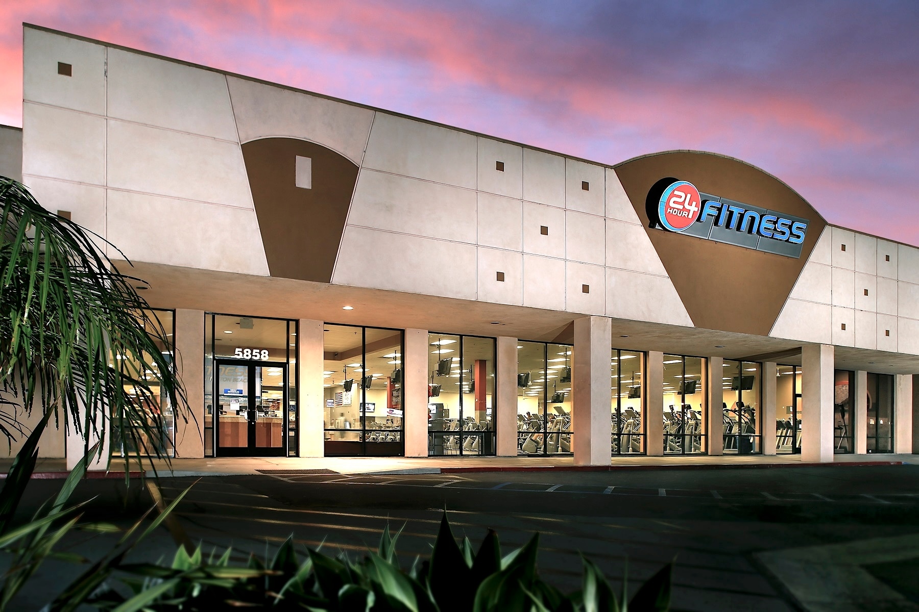 5858 Warner Ave, Huntington Beach, CA for sale Building Photo- Image 1 of 8