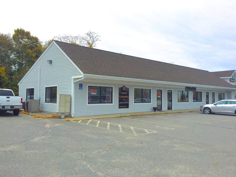 2461 E Main Rd, Portsmouth, RI for sale - Building Photo - Image 1 of 1