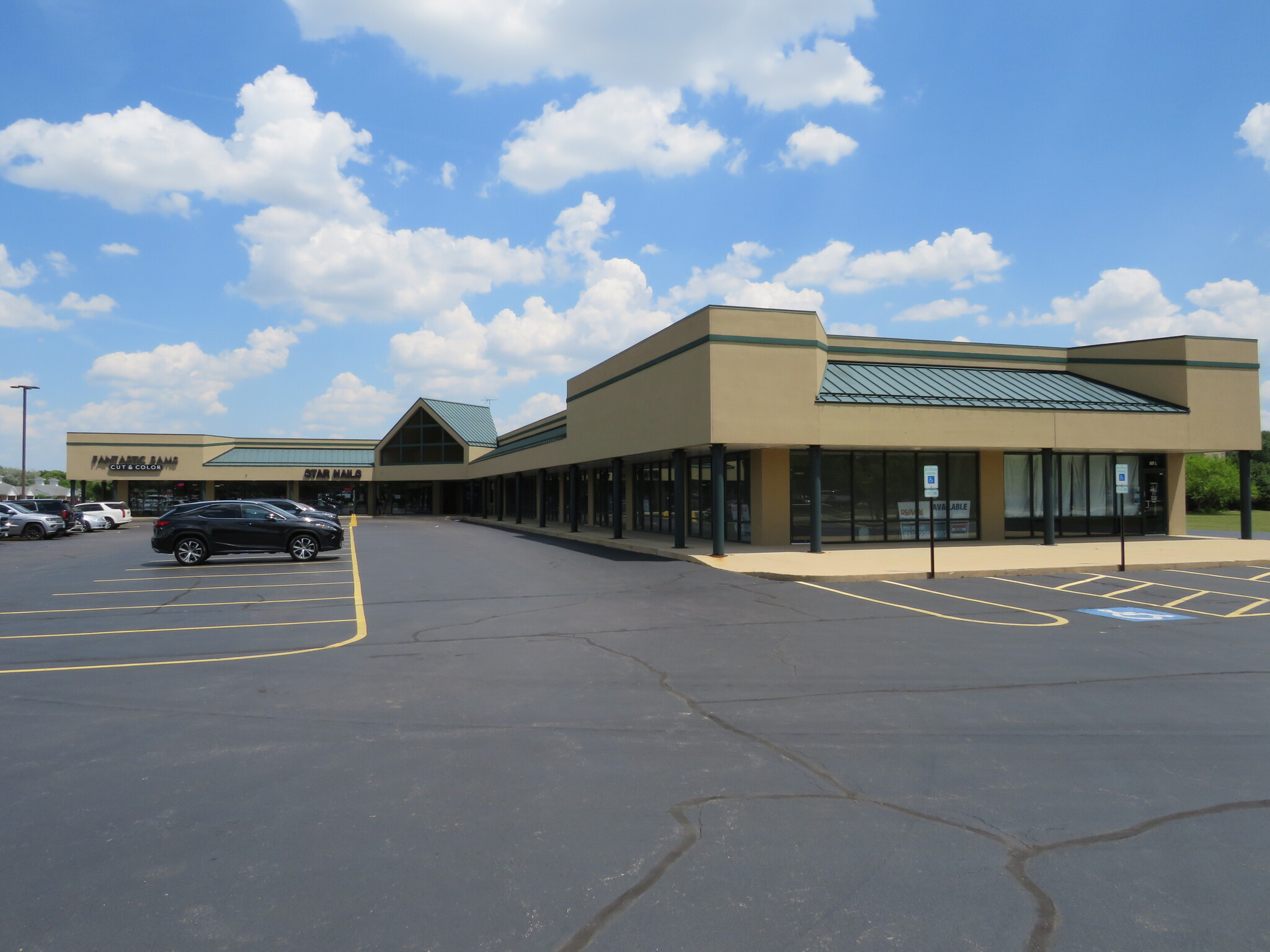 850 Brook Forest Ave, Shorewood, IL for sale Building Photo- Image 1 of 1