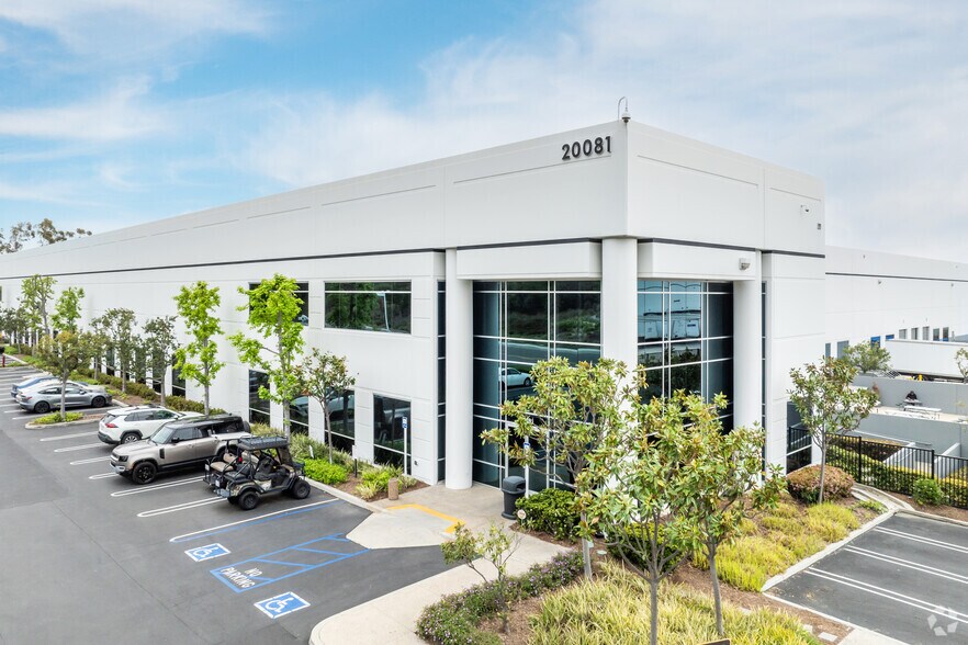 20081-20111 Ellipse, Foothill Ranch, CA for sale - Primary Photo - Image 1 of 1