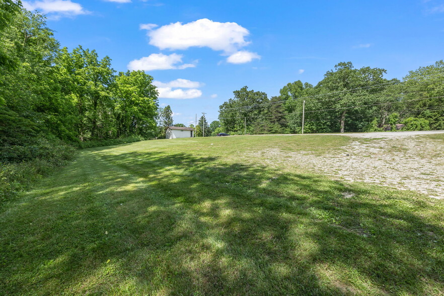 832 Allardt Hwy, Jamestown, TN for sale - Primary Photo - Image 1 of 45