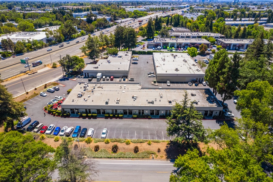 720-742 Charcot Ave, San Jose, CA for lease - Building Photo - Image 3 of 14